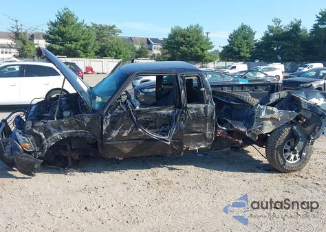 2002 GMC Sonoma Sls from USA, damaged, VIN 1GTCT19W828219424